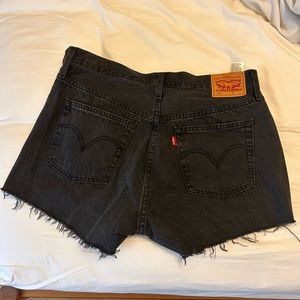 Levi’s 501 cutoff shorts size 31